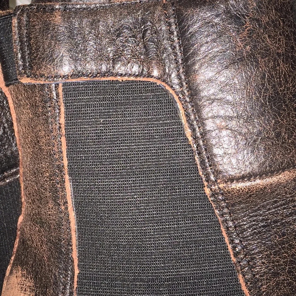 Beautifully made boots by Free People - Picture 5 of 10